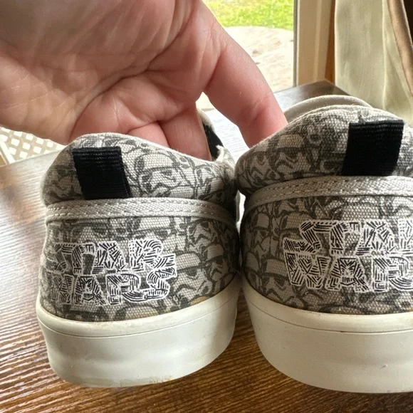 Boys Gap star wares trooper slip on shoe - Picture 3 of 5